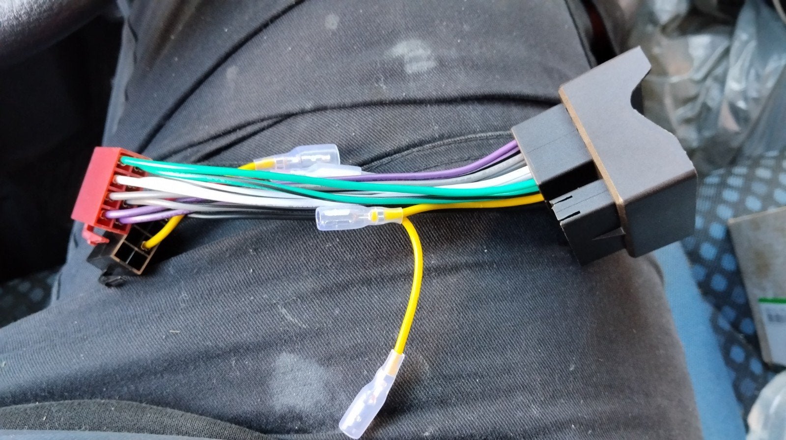 adapter quadlock naar iso en antenne adapter, Auto diversen, Ophalen of Verzenden, Nieuw