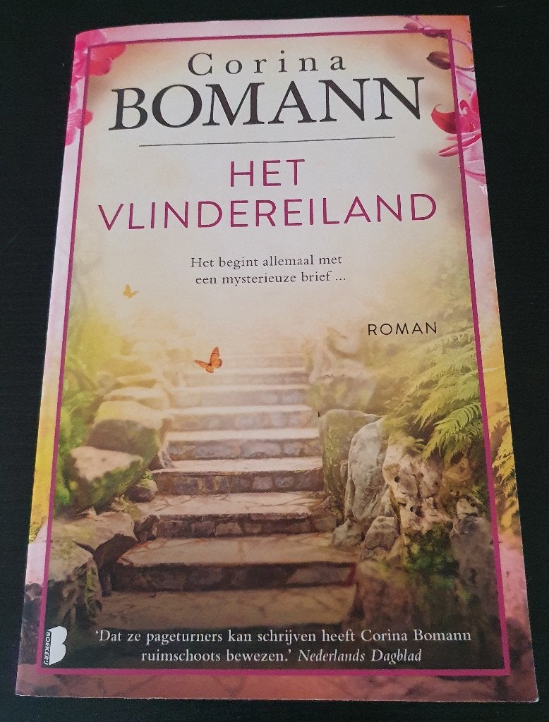 Roman van Corina Bomann: Het vlindereiland € 5,15, Boeken, Ophalen of Verzenden, Gelezen, Corina Bomann