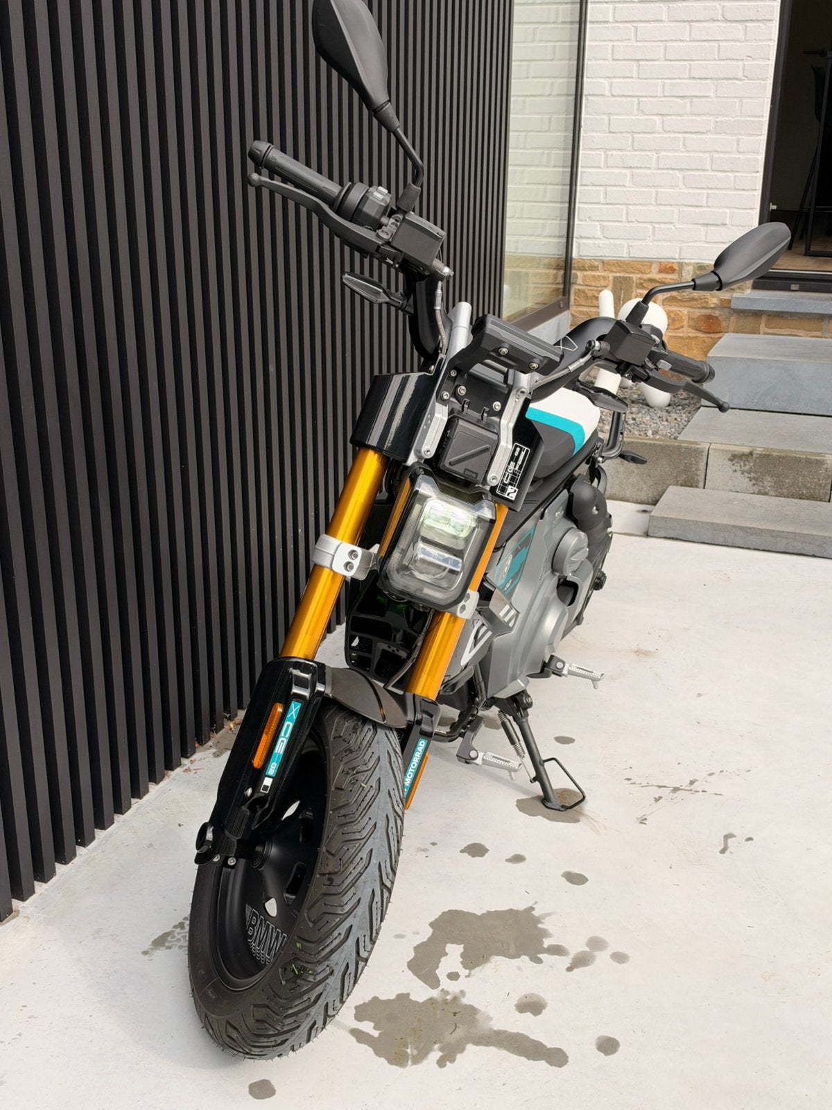 BMW CE02 AM Highline (50cc), Poignées chauffantes, Scooter, Jusqu'à 11 kW, Automatique