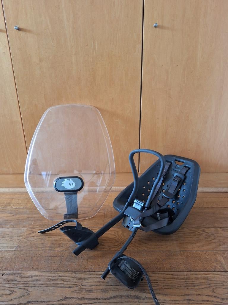 Thule Yepp fietsstoeltje mini (voorzitje) + windscherm, Fietsen en Brommers, Ophalen, Voorzitje