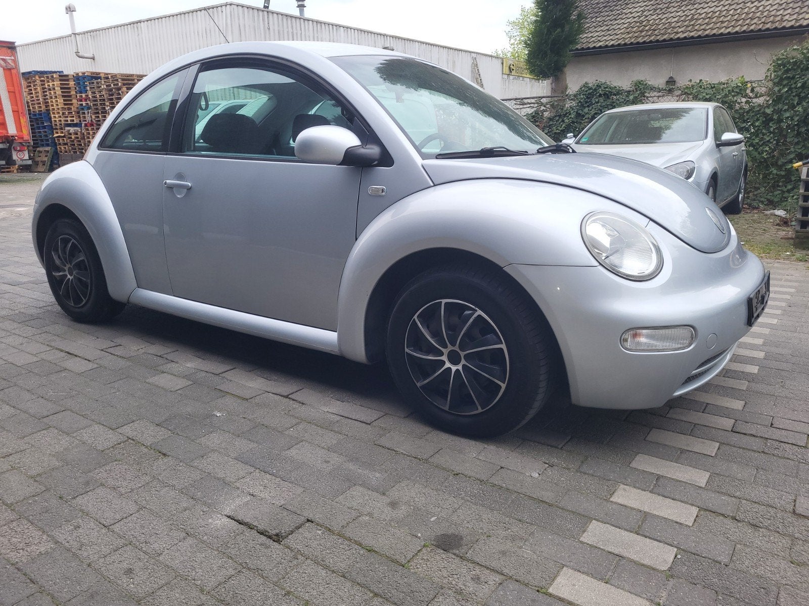 VOLKSWAGEN BEETLE/ 1.6 BENZINE/ 135 000 KM, Auto's, Volkswagen, 1595 cc, Bedrijf, Euro 4, Te koop