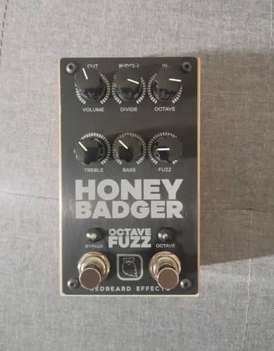 Octave-Fuzz Honey Badger Redbeard Effects effect pedal, Muziek en Instrumenten, Effecten, Ophalen, Zo goed als nieuw, Distortion, Overdrive of Fuzz
