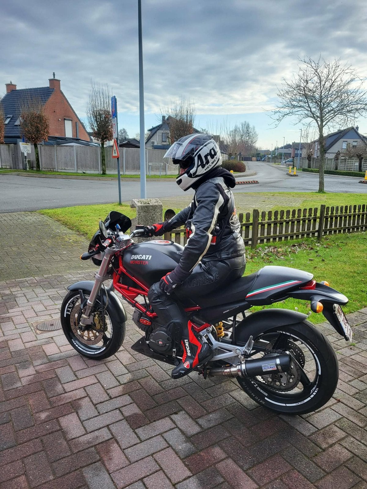 Ducati Monster, 2 cilinders, Occasion, Particulier, Meer dan 35 kW