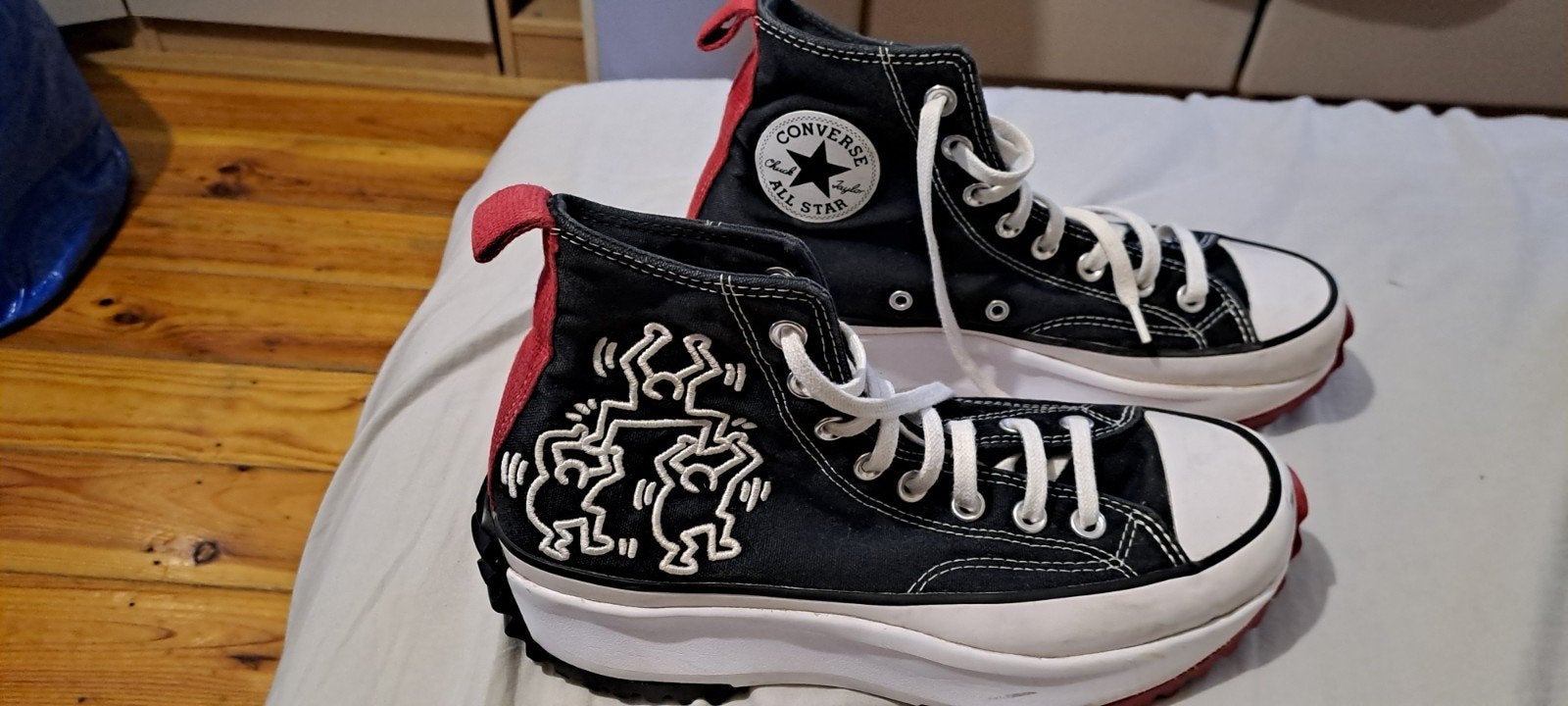 Converse  taille 40 Run Star Hike Hi x Keith Haring – Éditio, Enlèvement