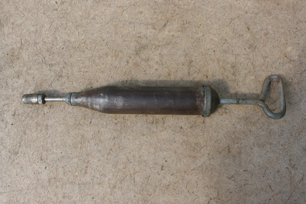 US JEEP Diamond GMC vetspuit Originele vetpomp WO2, Ophalen of Verzenden, Overige soorten