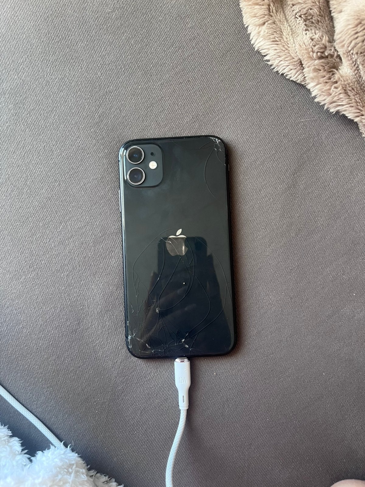 Iphone 11 te koop, Télécoms, Enlèvement, Utilisé, IPhone 11, Noir