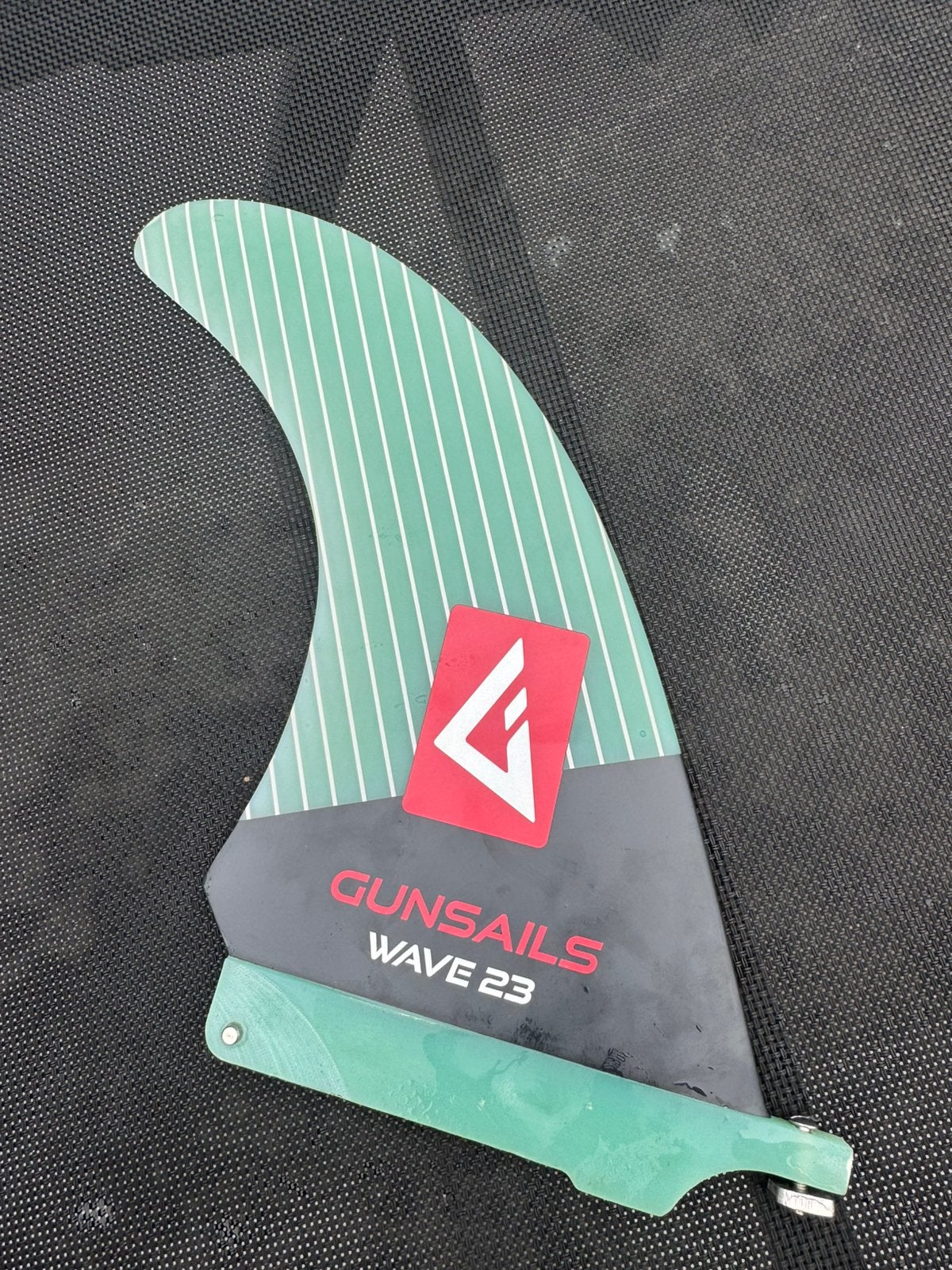 Aileron windsurf neuf gunsail wave 23, Watersport en Boten, Windsurfen, Ophalen, Nieuw, Vin