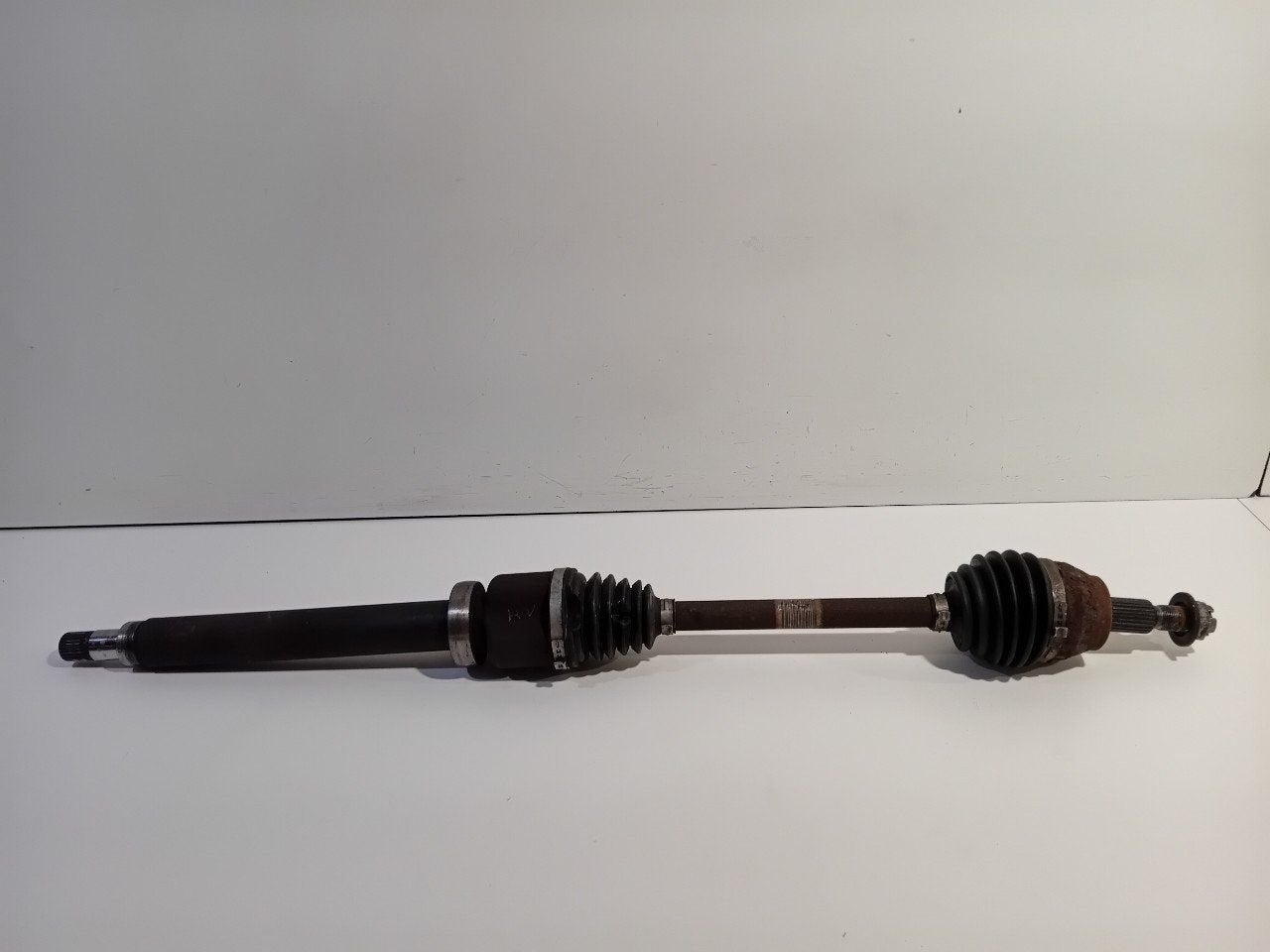 Aandrijfas rechts voor Ford Grand C-Max, Onderdelen@venauto.nl, Van der Ven Autorecycling B.V., Ettenseweg 76, 4706 PB Roosendaal, The Netherlands