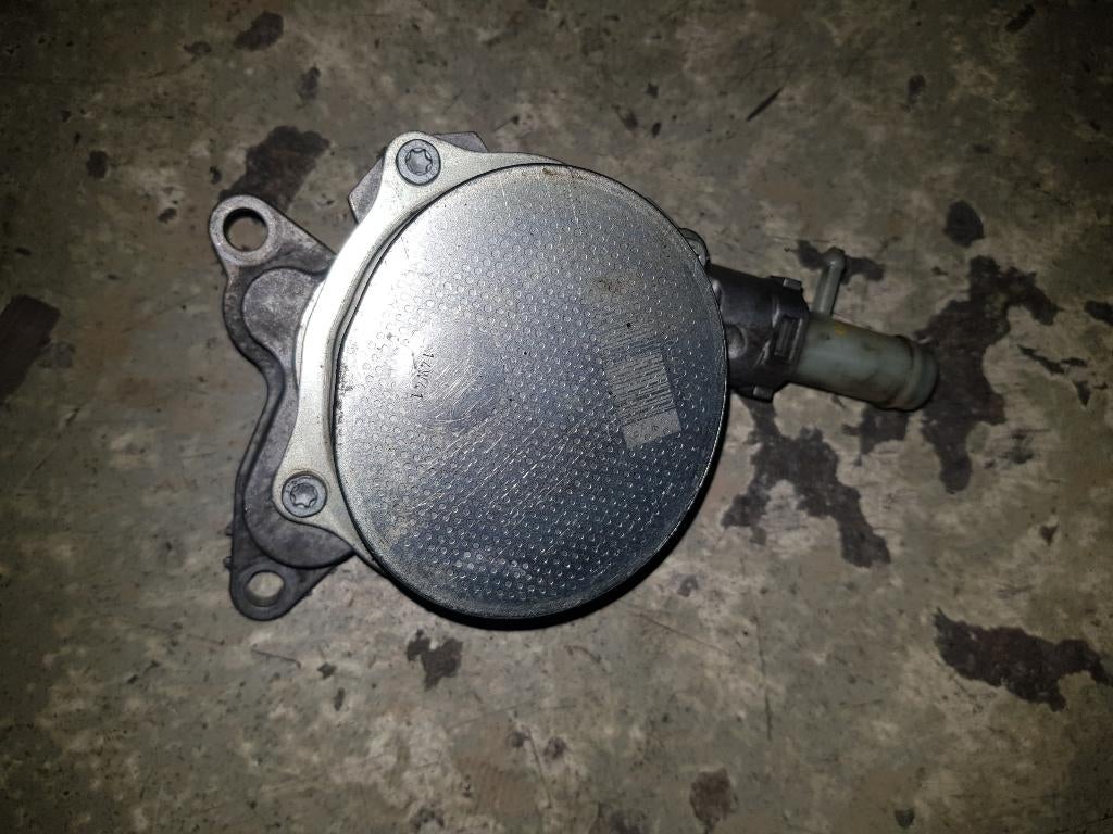 Vacuumpomp Renault Master IV 2.3 DCI 16V 2015, Ophalen of Verzenden, Renault