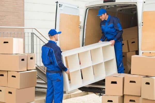 Bestelwagen met chauffeur | verhuis & transport hulp, Diensten en Vakmensen