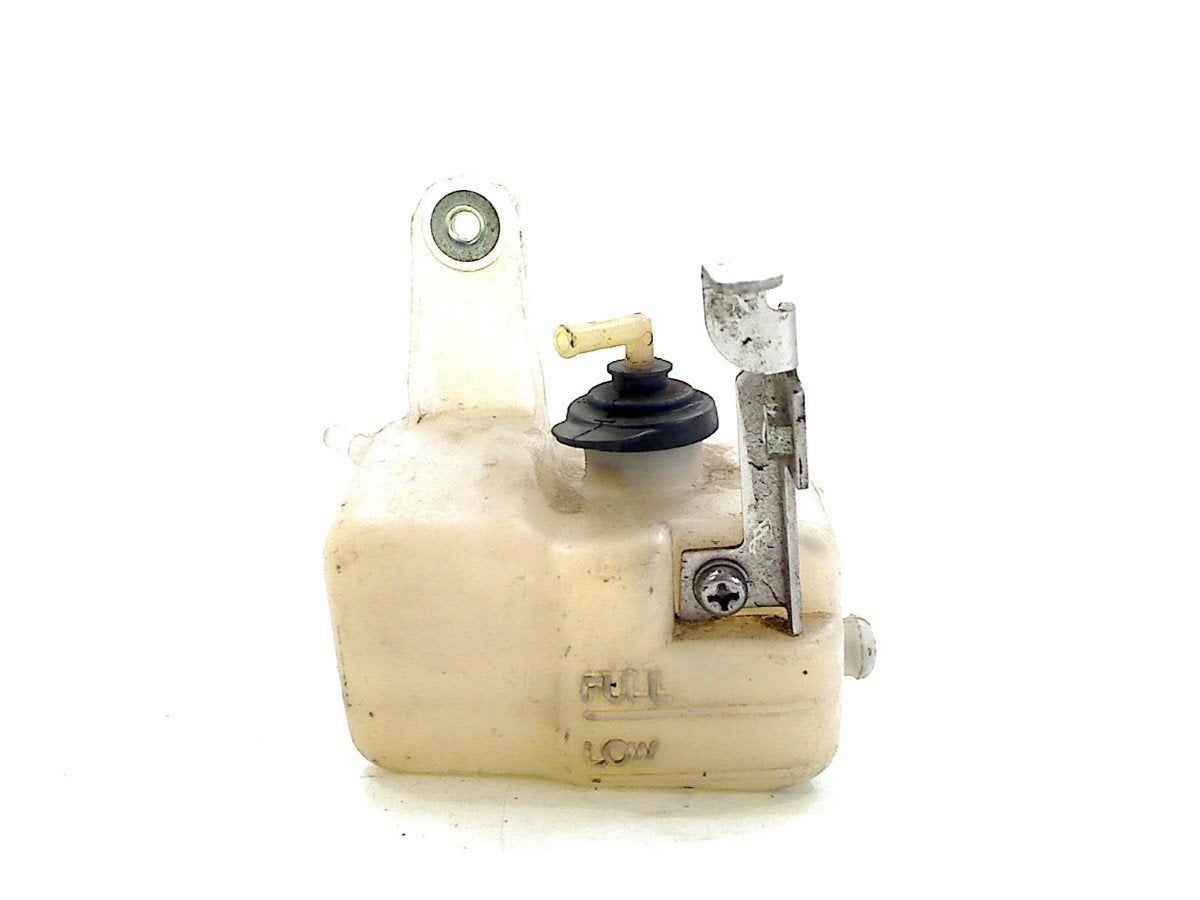 BOCAL LIQUIDE DE REFROIDISSEMENT Yamaha, Yamaha Motor Europe N.V., Utilisé, Customersupport@yamaha-motor.co.uk, Koolhovenlaan 101
1119 NC  Schiphol-Rijk, NL