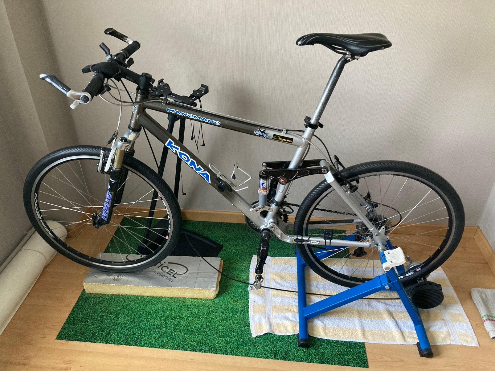 Trainingfiets op Tax rollensysteem, Ophalen, Gebruikt