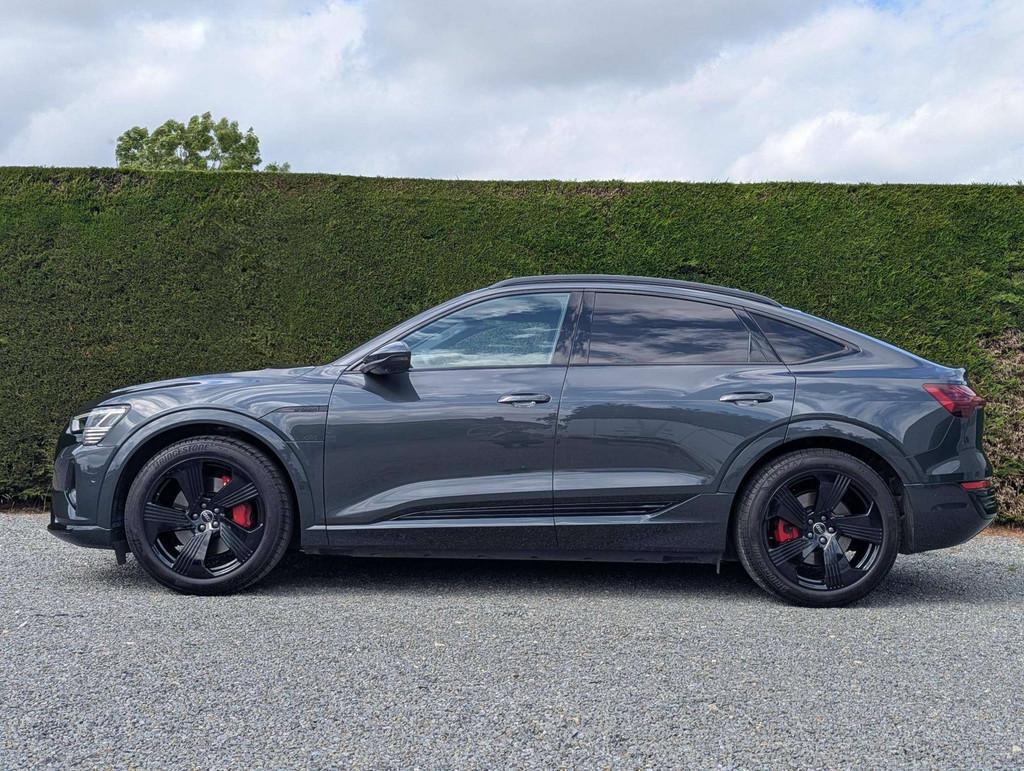 Audi Q8 e-tron Opendak- B&O- gekoelde zetels -106 kWh, Cuir, Argent ou Gris, Achat, 408 ch