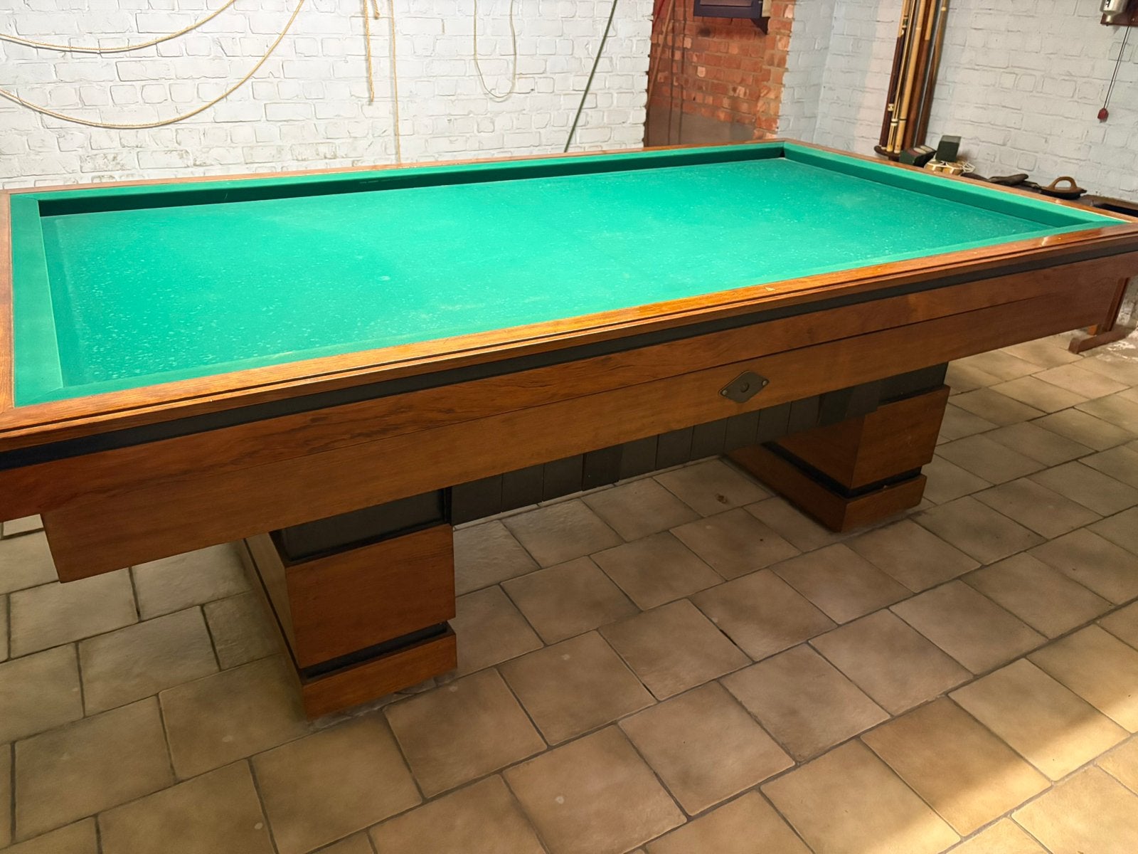 3- band biljard verwarmd merk Thissen Ambassador, Enlèvement, Utilisé, Table de billard