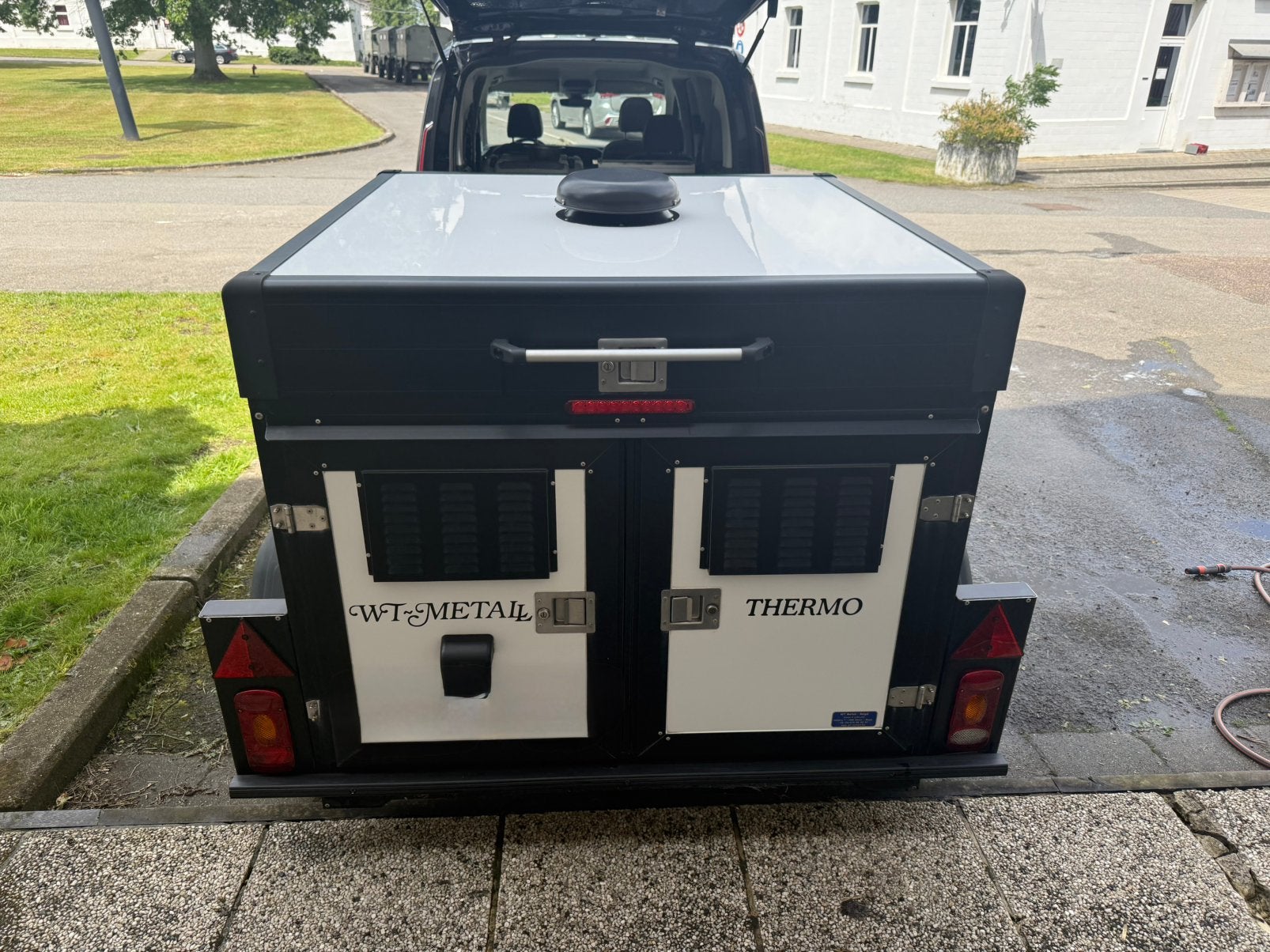 Honden aanhangwagen WT Metall, Dieren en Toebehoren, Ophalen, Zo goed als nieuw