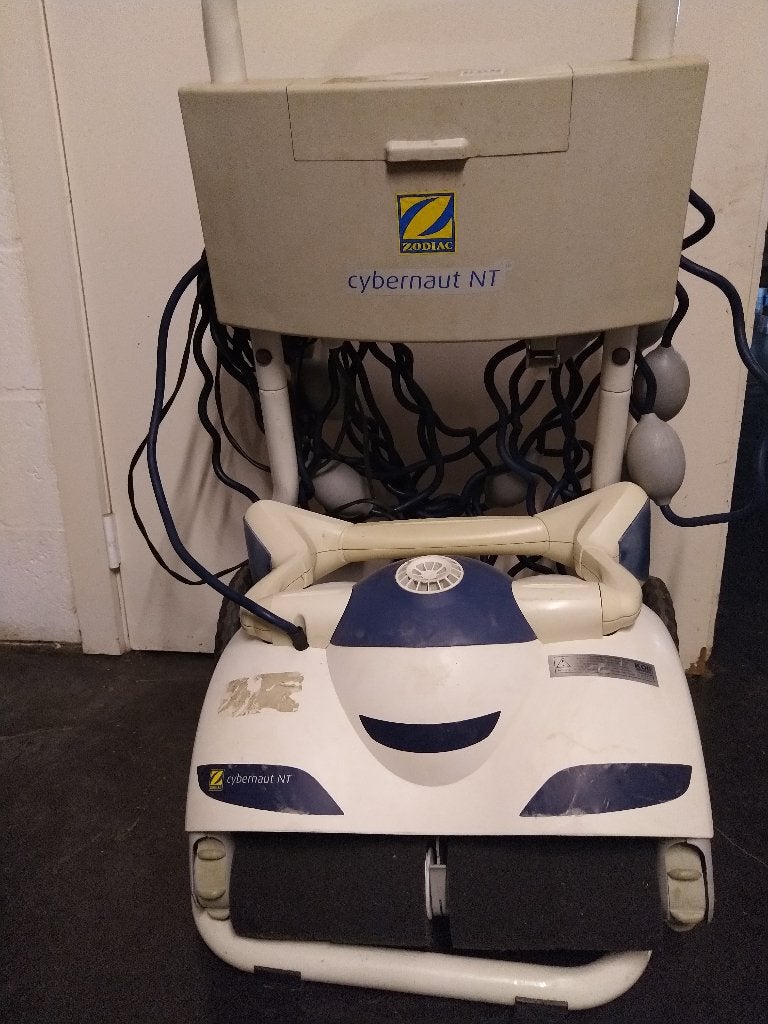 Zwembad robot Cybernaut NT  // Zodiac, Tuin en Terras, Ophalen, Gebruikt, Overige typen