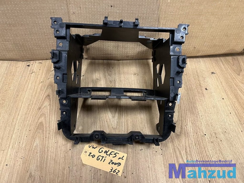 VW GOLF 5 Radio frame 2003-2009, Auto-onderdelen, Gebruikt, Volkswagen, Volkswagen AG, Vw@volkswagen.de