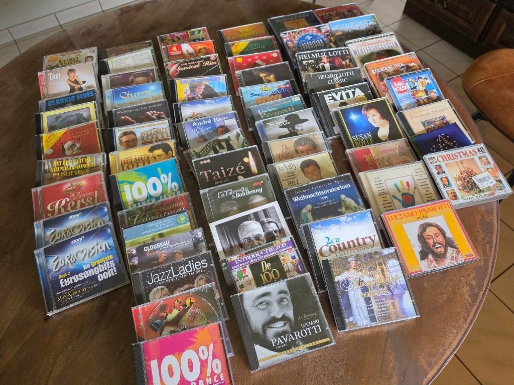 Allerlei muziek op CD, Ophalen, Zo goed als nieuw