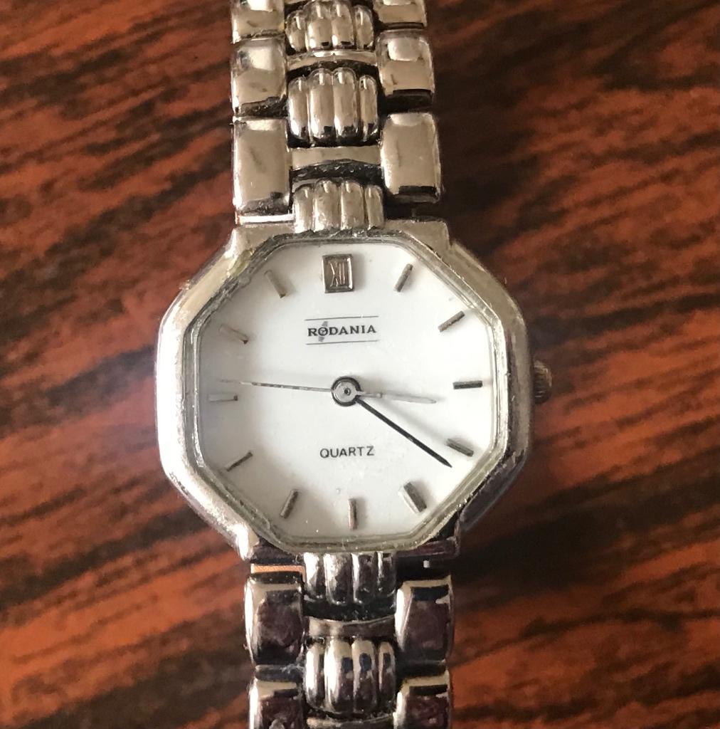 Montres femmes RODANIA., Verzenden, Gebruikt, Polshorloge