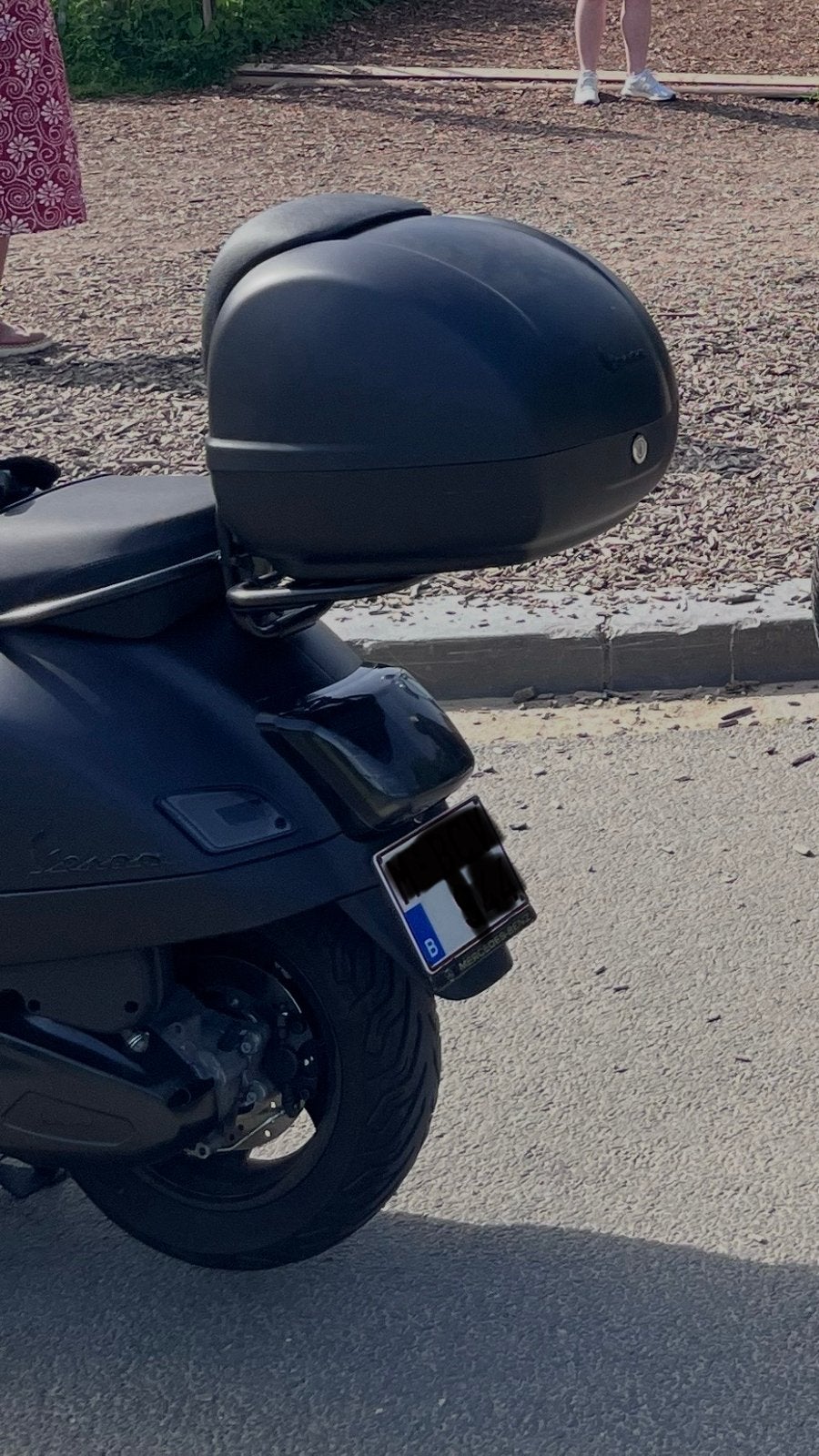 Vespa gts topkoffer, Ophalen, Zo goed als nieuw