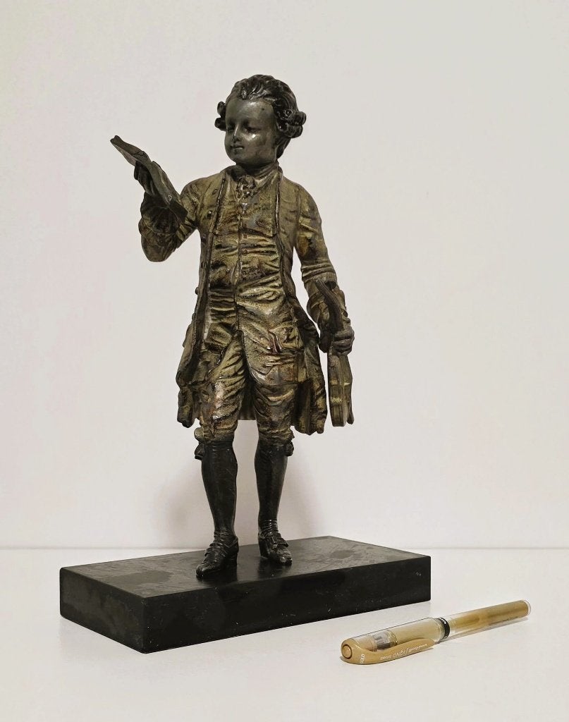 Statue en bronze de Mozart., Antiquités & Art, Enlèvement ou Envoi, Sur socle, Brons, Statue