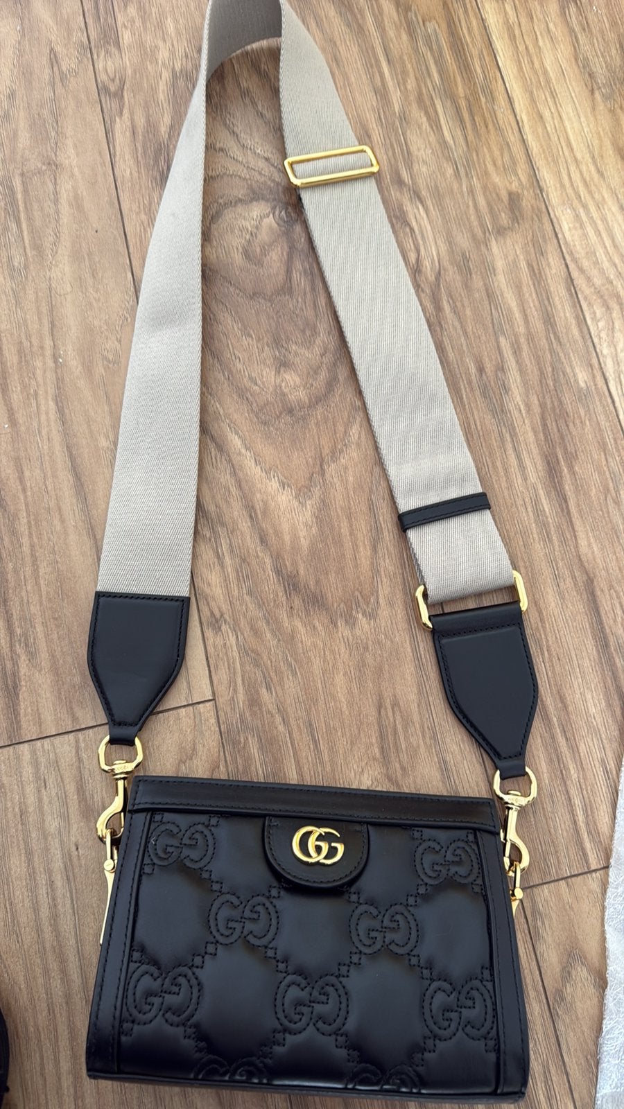 Petit sac Gucci GG Matelassé noir, Enlèvement, Comme neuf, Noir, Cuir
