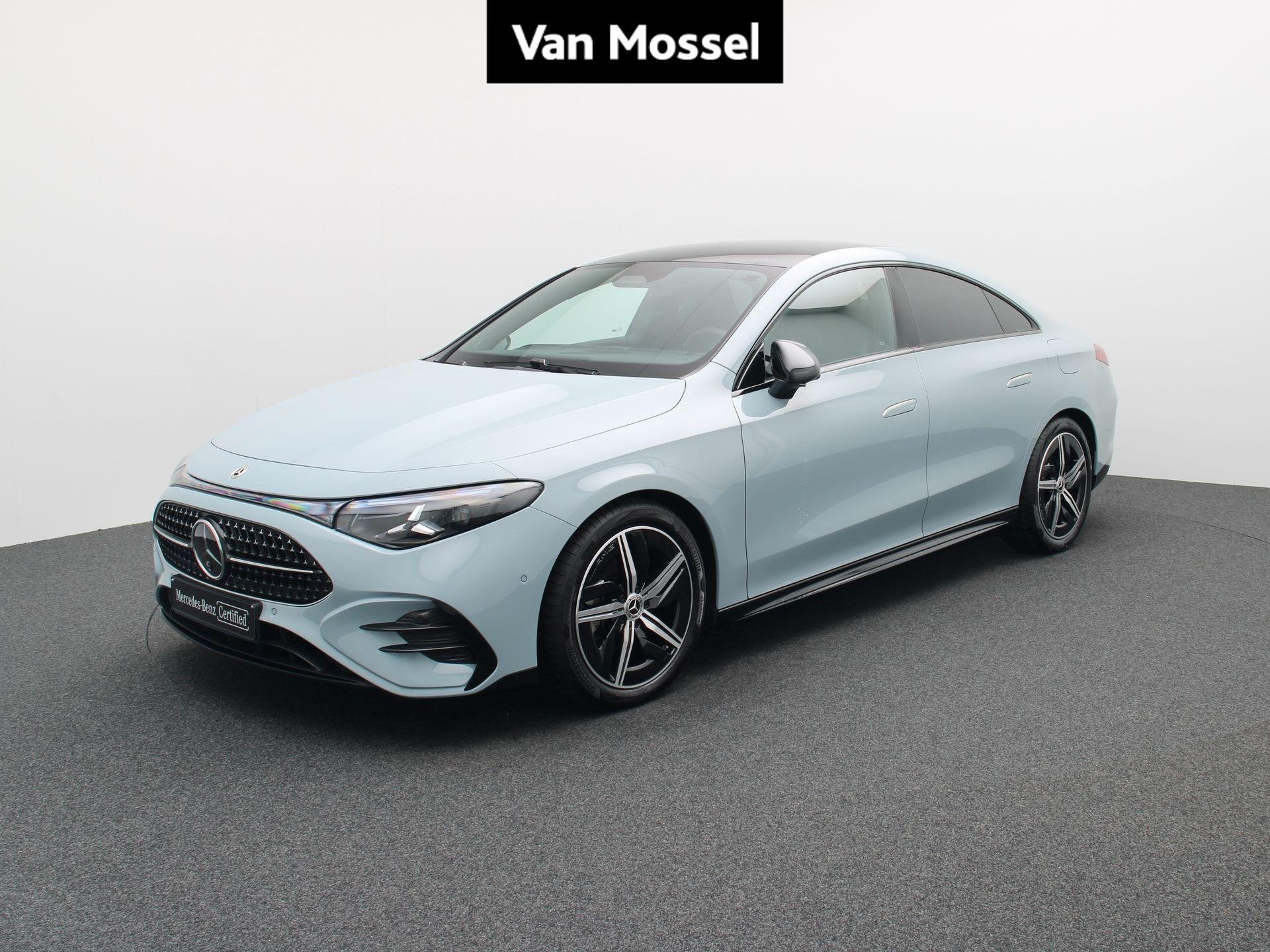 Mercedes-Benz CLA 180 AMG Line + PANO DAK + CARPLAY +, Stof, Gebruikt, 4 cilinders, 136 pk
