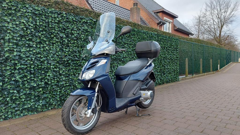 Aprilia scooter, Enlèvement, Comme neuf