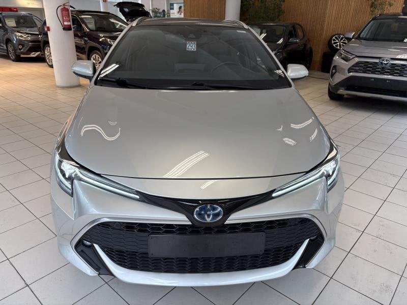 Toyota Corolla Premium, Argent ou Gris, Achat, Euro 6, Corolla