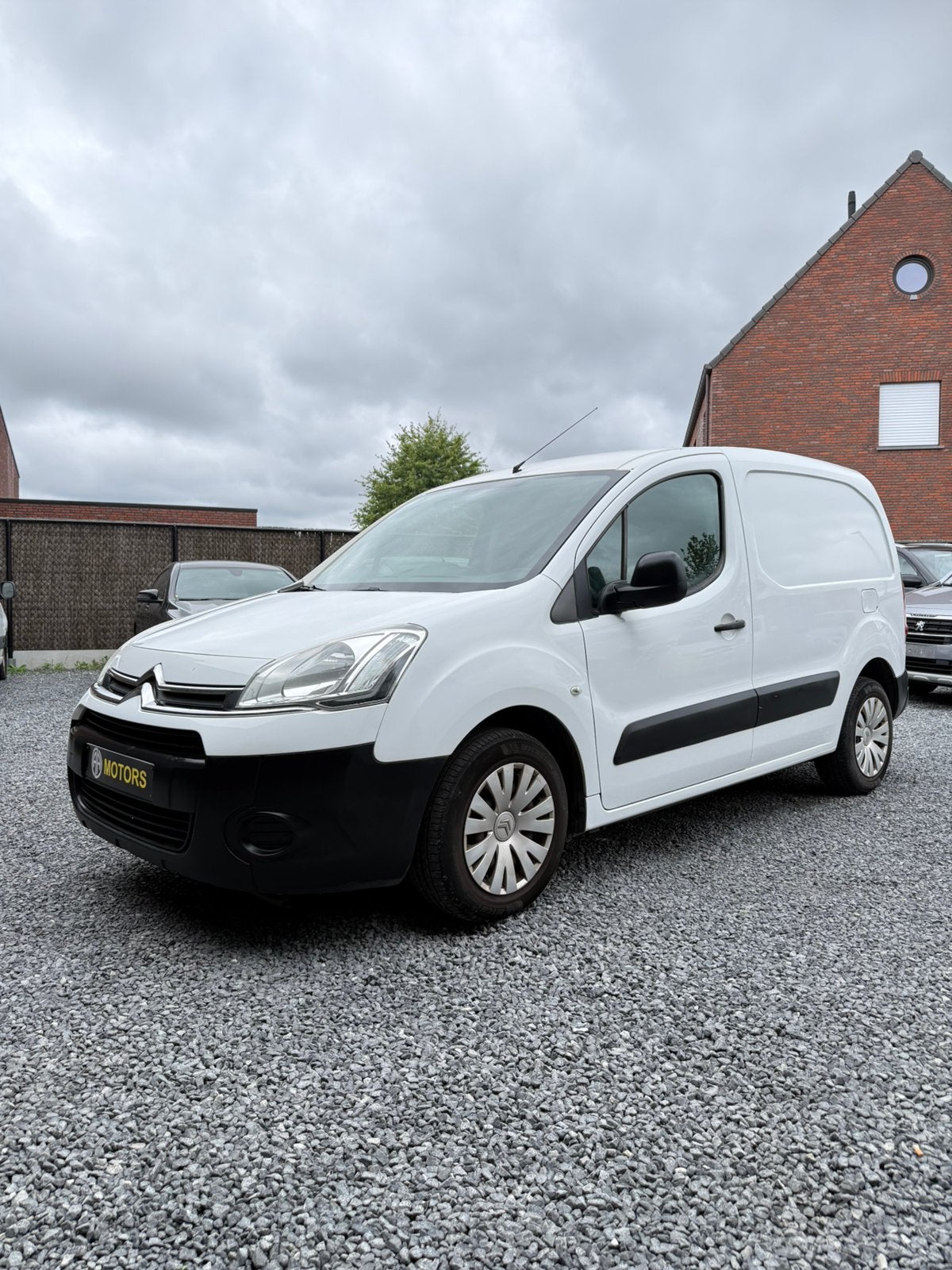 CITROËN BERLINGO 1.6 HDI 3 zit, Voorwielaandrijving, Euro 5, 4 cilinders, Citroën