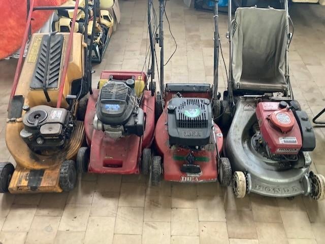 Grasmaaiers in lot te koop., Jardin & Terrasse, Tondeuses à gazon, Tondeuse rotative, Tondeuses à gazon à essence, 40 à 49 cm