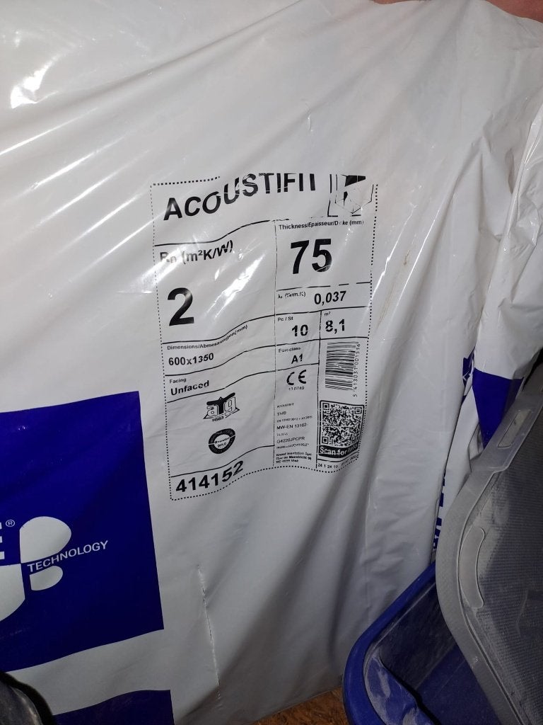 Knauf isolatie acoustifit, Doe-het-zelf en Bouw, Ophalen, 4 tot 8 cm, 5 tot 10 m², Zo goed als nieuw