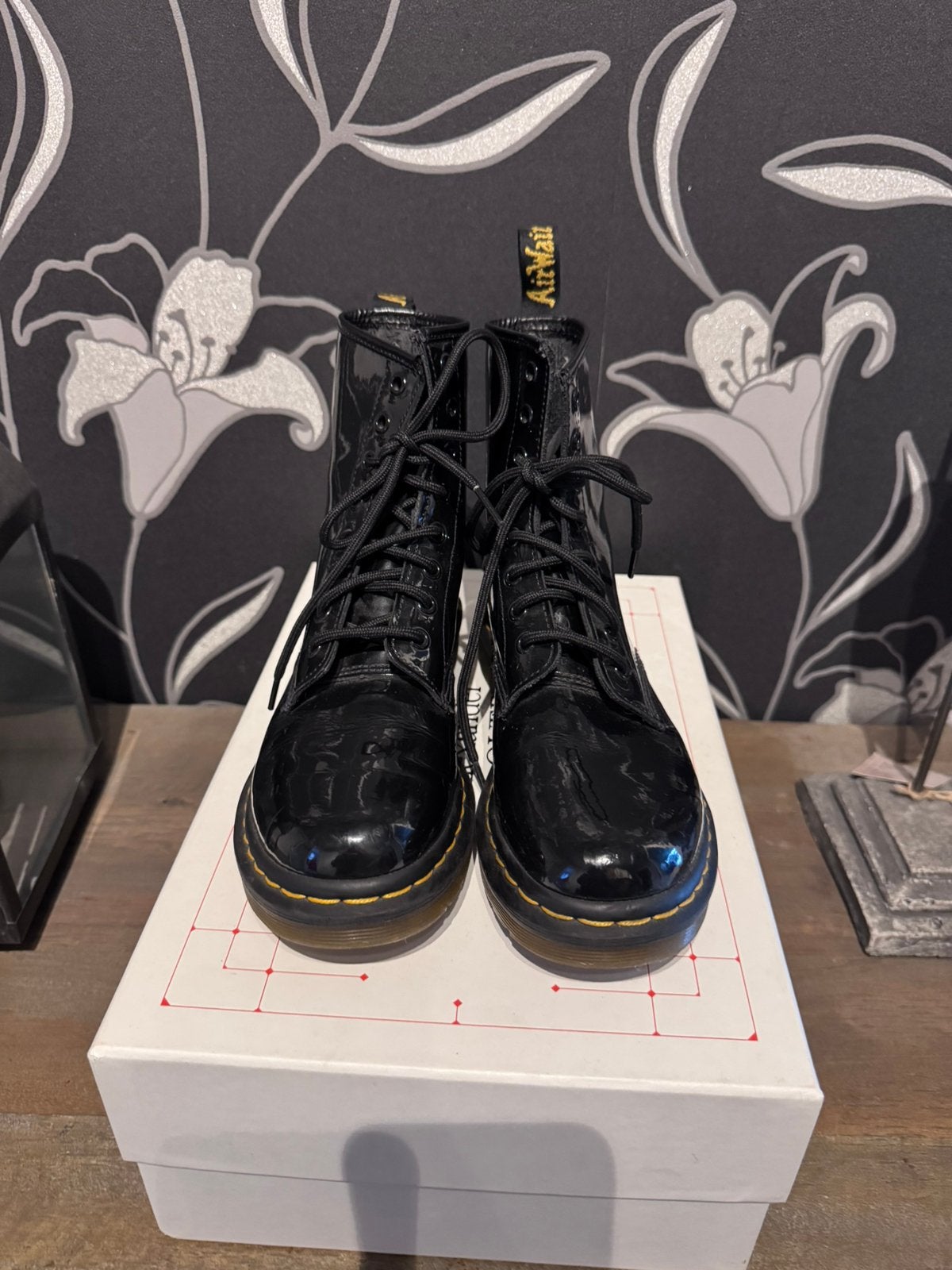 Dr. Martens zwart gelakt maat 38, Kleding | Dames, Ophalen of Verzenden, Zo goed als nieuw, Zwart