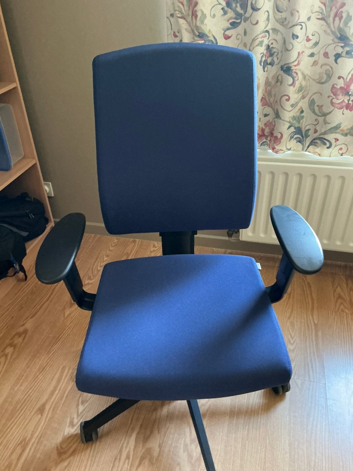 Chaise de bureau Profim - Raya, Maison & Meubles, Chaises de bureau, Comme neuf, Enlèvement, Bleu, Chaise de bureau