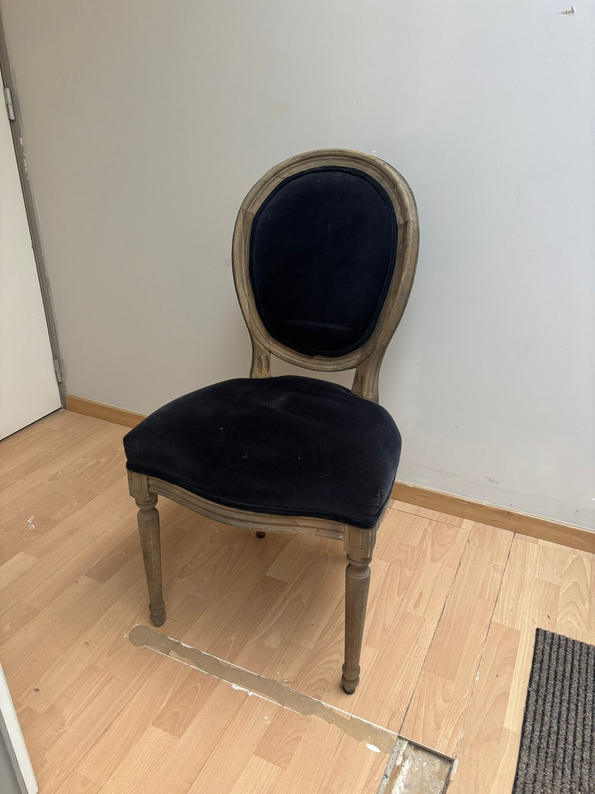 7 Antieke stoelen eik . recent nieuwe stofering, Antiek en Kunst, Ophalen