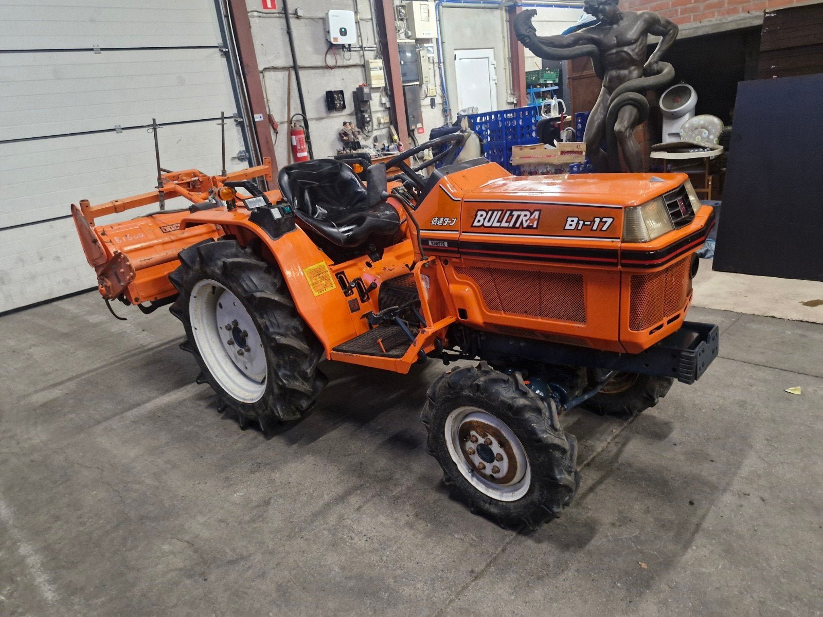 tracteur Kubota 4x4 21 cheveaux avec fraise Kubota, Enlèvement ou Envoi
