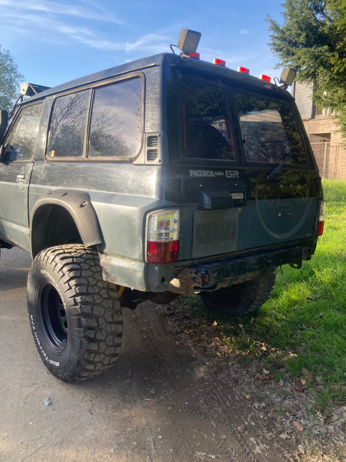 Nissan patrol y60, Auto-onderdelen, Ophanging en Onderstel, Nissan, Ophalen