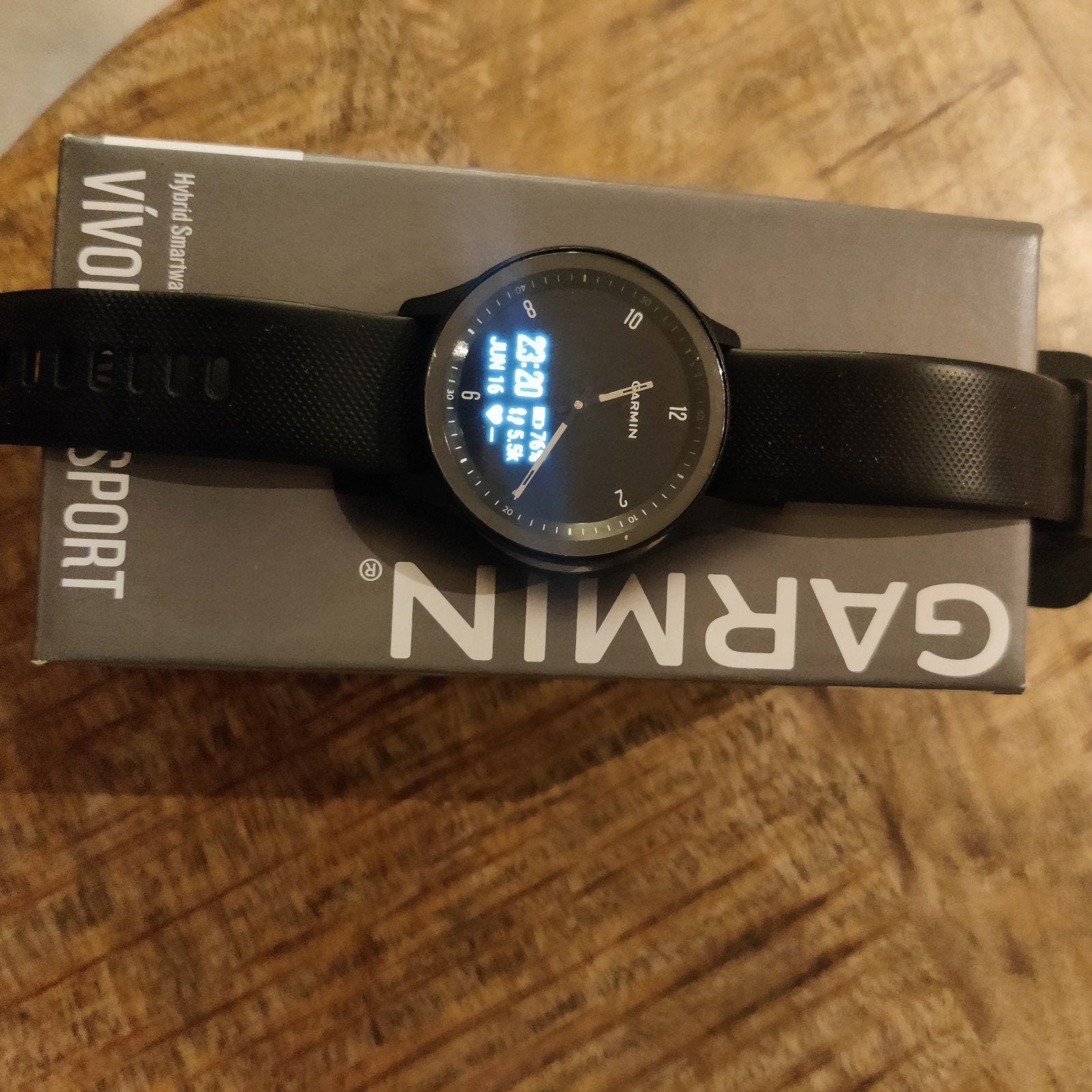 Garmin Vivomove Sport Black, Ophalen