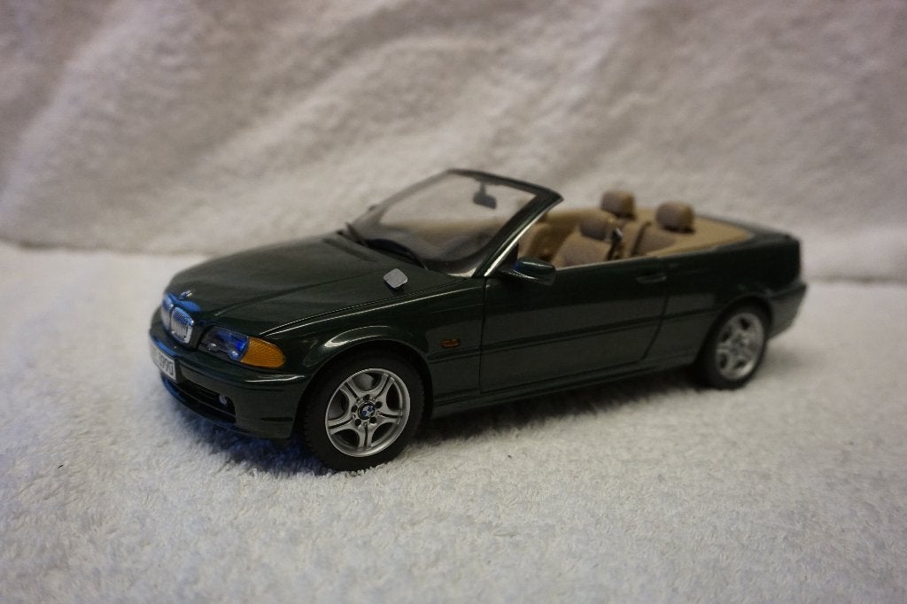 BMW 3 SERIE E46 CABRIOLET 1:18 KYOSHO M-RE-3990, Ophalen of Verzenden, Gebruikt, Auto, Kyosho