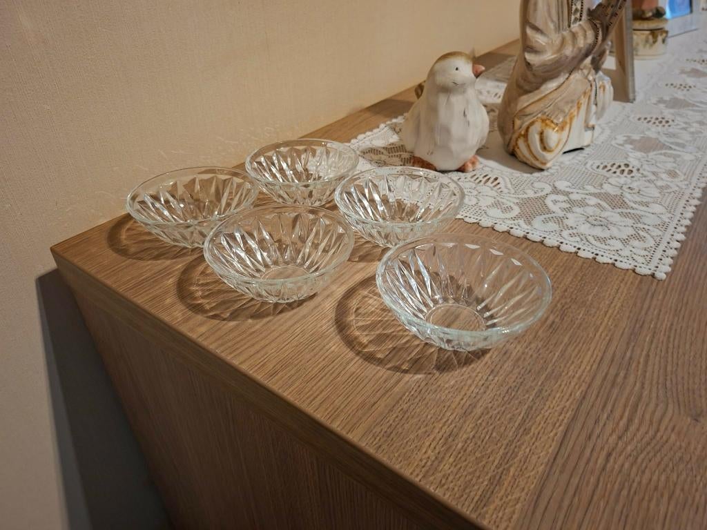 5 glazen dessert- of hapjesschaaltjes, Enlèvement ou Envoi, Comme neuf, Verre, Balance ou Balances