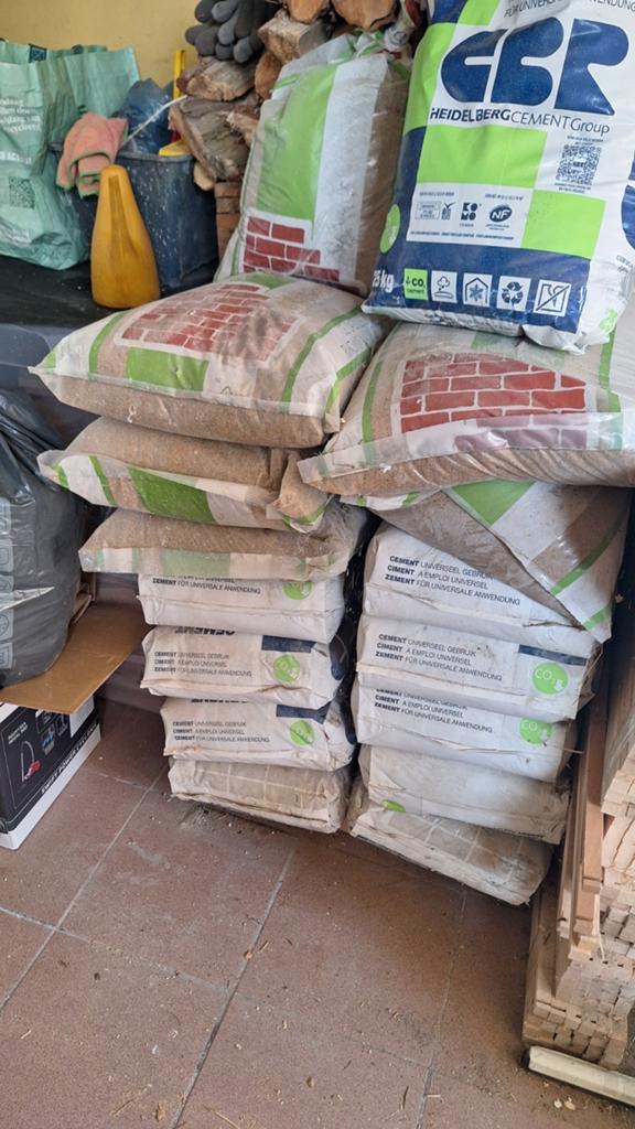 Vend sac de ciment, Enlèvement ou Envoi