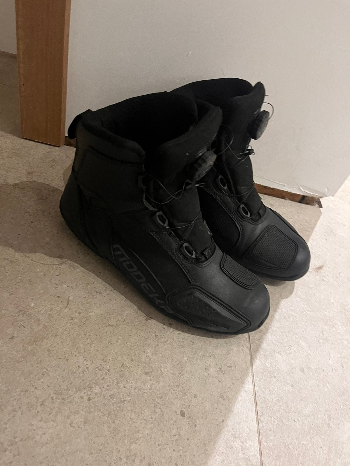 Motorschoenen modeka maat 43, Ophalen