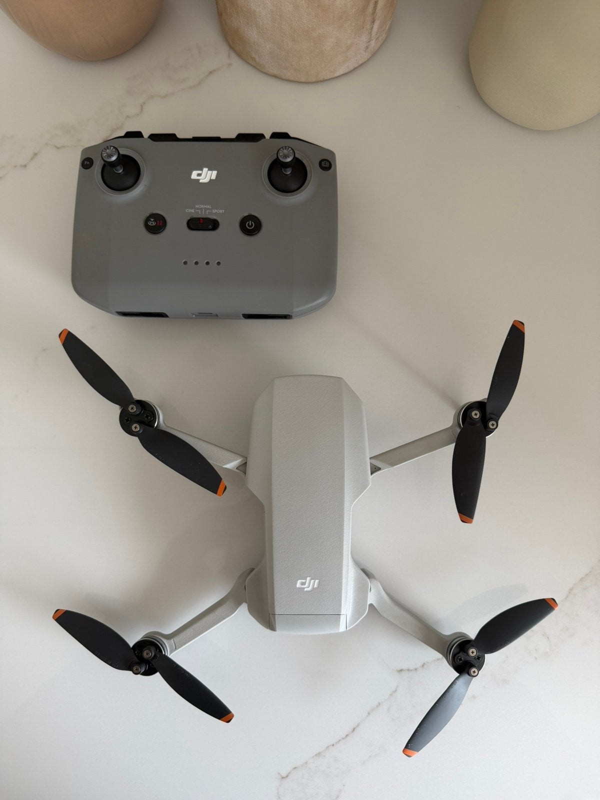 DJI Mini 2SE, Enlèvement ou Envoi, Comme neuf, DJI