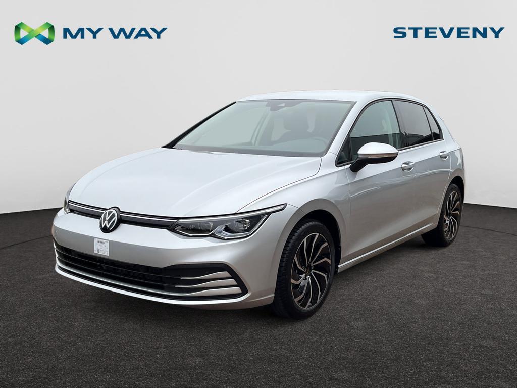 Volkswagen Golf VIII Golf Life Business 1.0 eTSI 81 kW (110, Golf, Zilver of Grijs, https://public.car-pass.be/vhr/601980d0-c36f-48b6-a274-949902273623