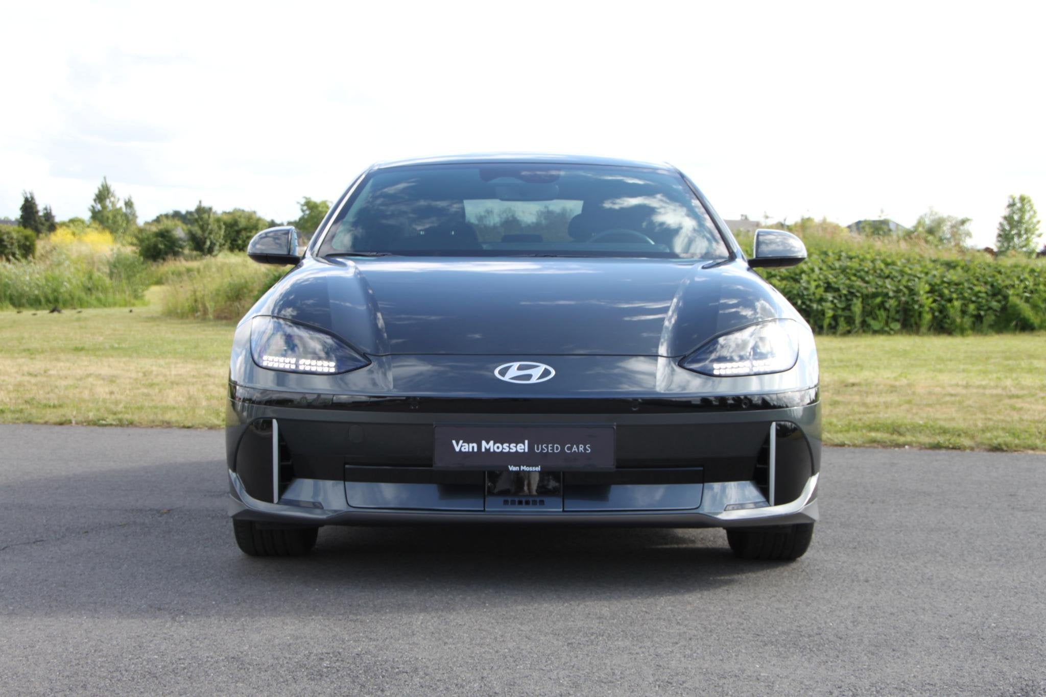 Hyundai Ioniq 6 Core Plus 77kWh, Auto's, Hyundai, Automaat, Gebruikt, Zwart, 77 kWh