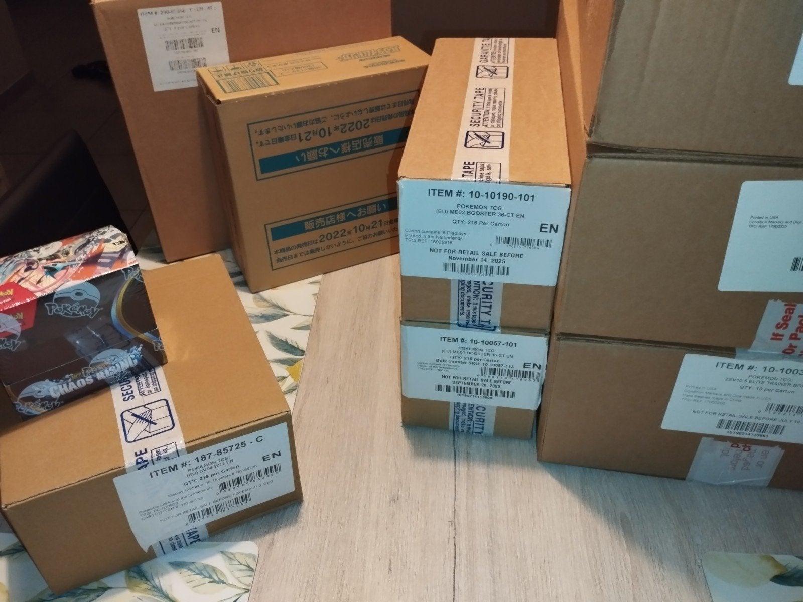 Sealed te koop, Ophalen, Booster