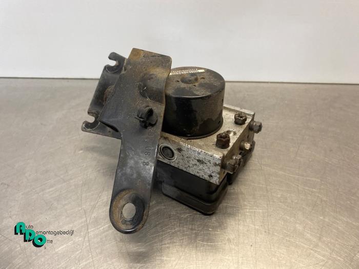 ABS Pomp van een Renault Twingo (Twingo 07-), Gebruikt, -, Renault, -