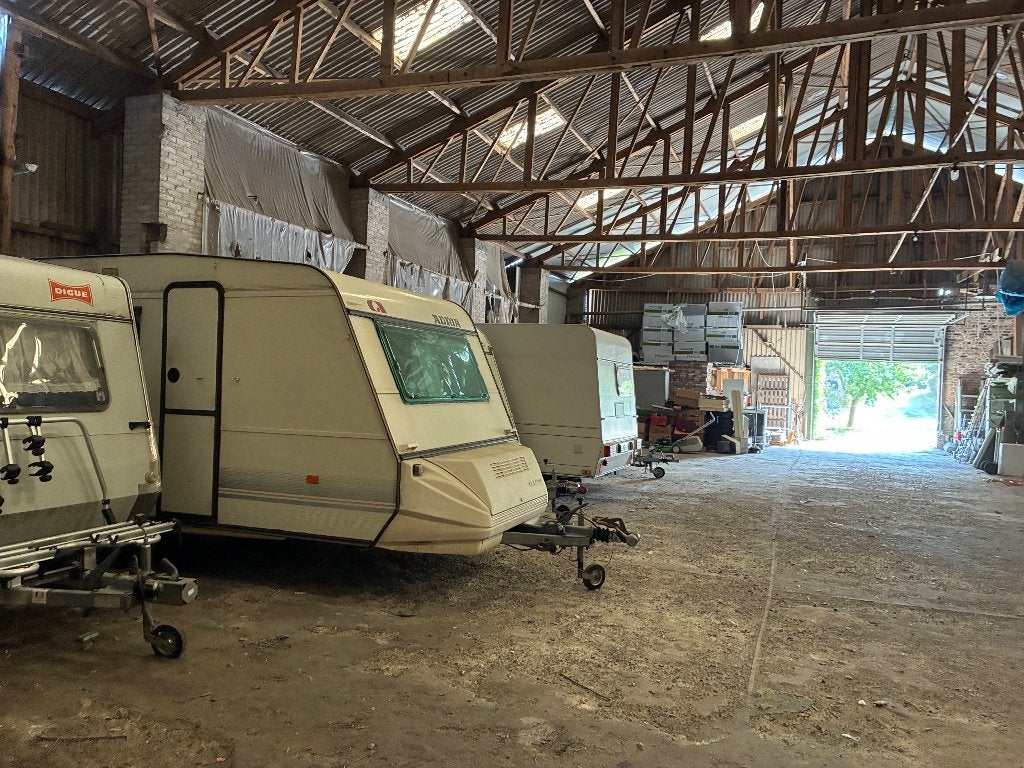 Emplacement hivernage caravane et Mobilhome, Caravanes & Camping