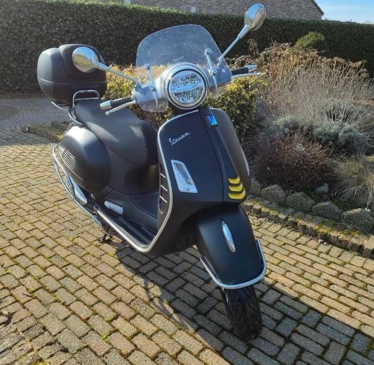 Vespa GTS Super Tech 300 HPE 2022, Autres modèles, 278 cm³, Enlèvement, Utilisé