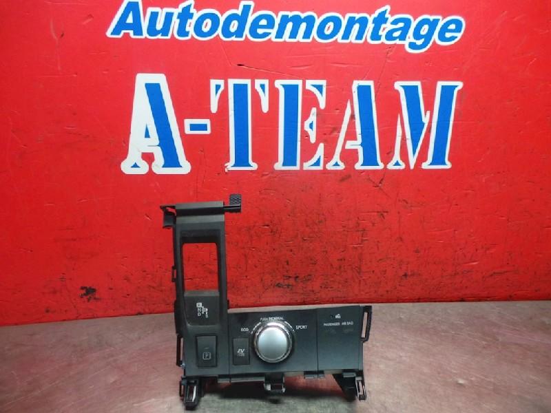 HANDREMSCHAKELAAR Lexus CT 200h (01-2010/09-2020), Gebruikt, Lexus